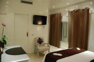 Royal Palace Luxury Hotel