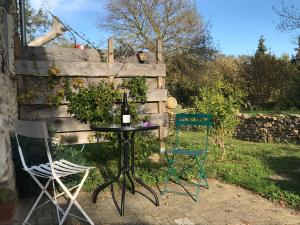 Maisons de vacances La gargouille des corbieres Cuve a vin habitable : photos des chambres