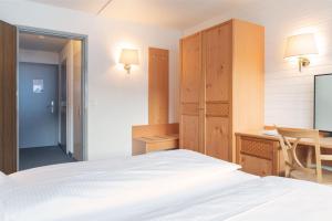 Jungfrau Lodge, Annex Crystal