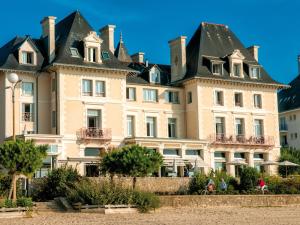 Hotels Hotel Vacances Bleues Villa Caroline : photos des chambres