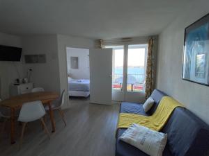Appartements Appart n° 14, VUE MER, Perros-Guirec : photos des chambres