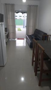 Casa com Piscina 900m da Praia