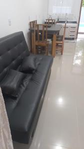 Casa com Piscina 900m da Praia