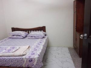 Idaman guesthouse Malay FAMILY ONLY