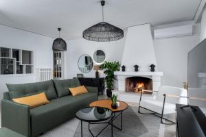 Blue Chill Paradise Seaview Suite w Kingbed