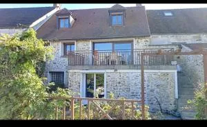 Appartement indépendant dans maison - Pommeuse