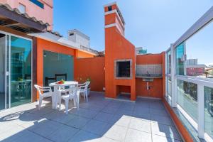 Espaçosa Cobertura Duplex com Piscina Privativa