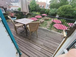 Hotels Chateau De Montreuil : photos des chambres