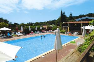 Family Apartment in Guardistallo with Pool