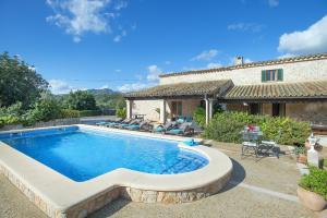 Owl Booking Villa Can Esteva - Family and Friends