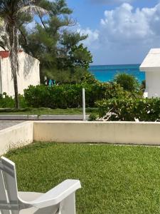 Cancun Oceanfront, Entire Apartment