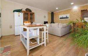 Stunning Home In San Jose Del Valle