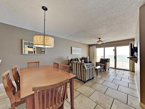 Gulf Dunes #403 East