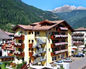 3 hvězdičkový hotel Sport Hotel Sass Maor Predazzo Itálie