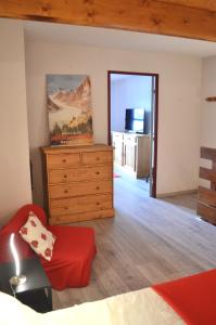 Appartements Granges 32 - Beau Duplex spacieux, au pied des pistes Domaine Alpe d'Huez : photos des chambres