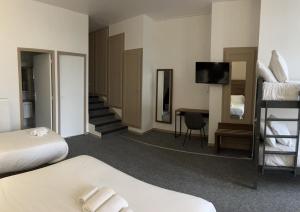 Hotels Hotel Moderne : photos des chambres