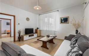 Stunning Apartment In Kostrena With 2 Bedrooms And Wifi