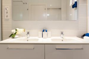 Montano III & old town by ELE Apartments