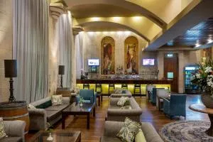 Olive Tree Hotel - Geva Binyamin