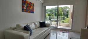 ESPECTACULAR PENTHOUSE CON TERRAZA PARRILLERO Y JACUZZI PROPIO, PREMIADO POR AWARD TERCER AÑO CONSECUTIVO -Edificio Jardins Del Est San Rafael-