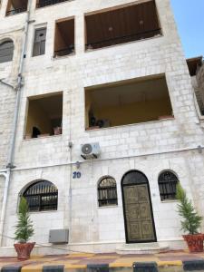 Apartment room in Khirfan Crown Houses -downtown
