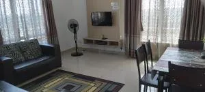 Risqi Apartment 3 bedroom Wakaf Che Yeh - Wakaf Che Yeh