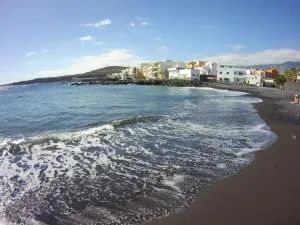 Confortable apartamento en pueblo costero - Icor