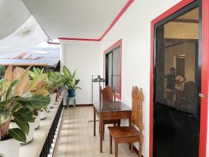 Laras Guesthouse Siargao