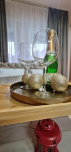 Design Apartment BUSINESS LUX 4 STAR "RIO" Completely Business LUX place in the City Center & FREE INCLUDED Industry optical WiFi & NETFLIX & Keyless code entry & FULL SMART APP & Kitchen & Washing machine & Wide terrace & SECURE 2 Parking place