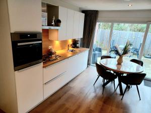 Bosweg 9a, Comfortabele vakantiewoning, Centrum Zoutelande