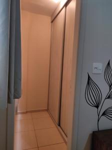 Lindo apto vista lateral do mar Itararé São Vicente