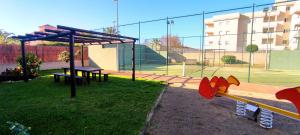 Apartamento TomCar Piscina, Pádel, wifi y zonas comunes