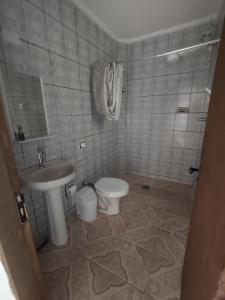 Casa familiar 1200m da praia