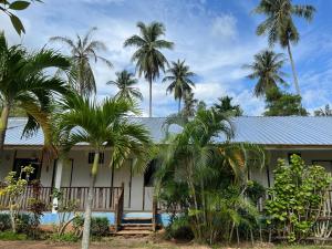 Orchard House Resort