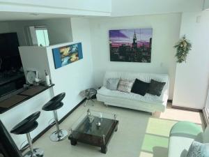 Beautiful 1 Br Loft Apartment