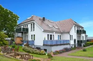 Höftresidenz - Alt Reddevitz