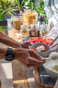 Hout & About Guest House