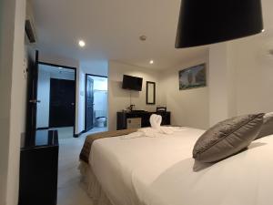 Noble House Patong