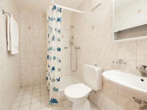 Apartment Sérandes 9 by Interhome