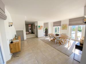 Villas Villa Les Cycas - GRI170 by Interhome : photos des chambres