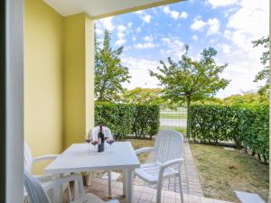 Apartment Robinia-Pinetine-1 by Interhome