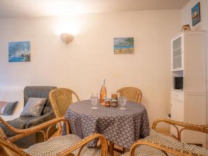 Studio Résidence Le Boréal-1 by Interhome