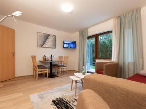 Apartment Alpenchalets-2 by Interhome