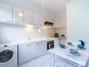 Appartements Apartment Jonain by Interhome : photos des chambres