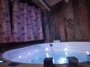 Chalets Chalet La Plagne jacuzzi vue top : photos des chambres