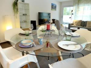 Apartment Terrasse by Interhome