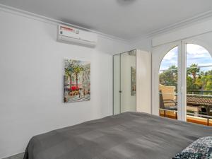 Apartment Senorio de Aloha by Interhome