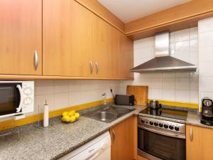 Holiday Home Villa Verdi 11 by Interhome