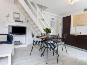 Maisons de vacances Holiday Home Cote Mer by Interhome : photos des chambres