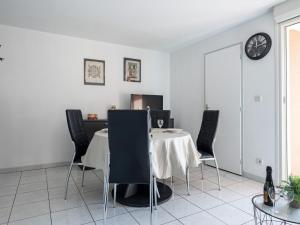 Appartements Apartment Village Marin Catalan by Interhome : photos des chambres